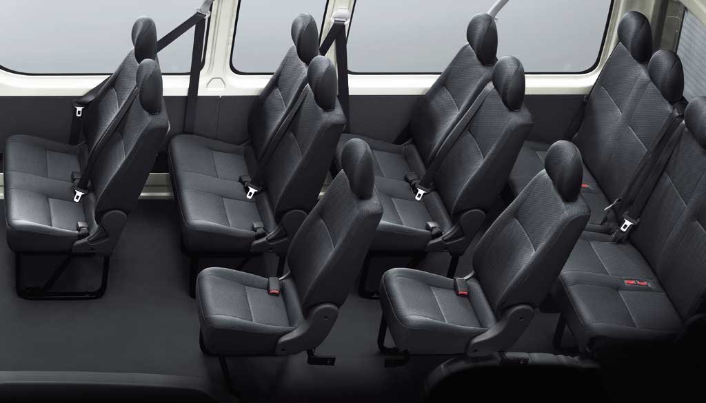 New Hiace Commuter & Premio Interior hiace_commuter_in_3